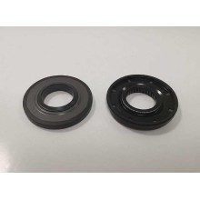 Oil Seal RICH 20x42,5x3,8/5 HNBR 01019824B RICH